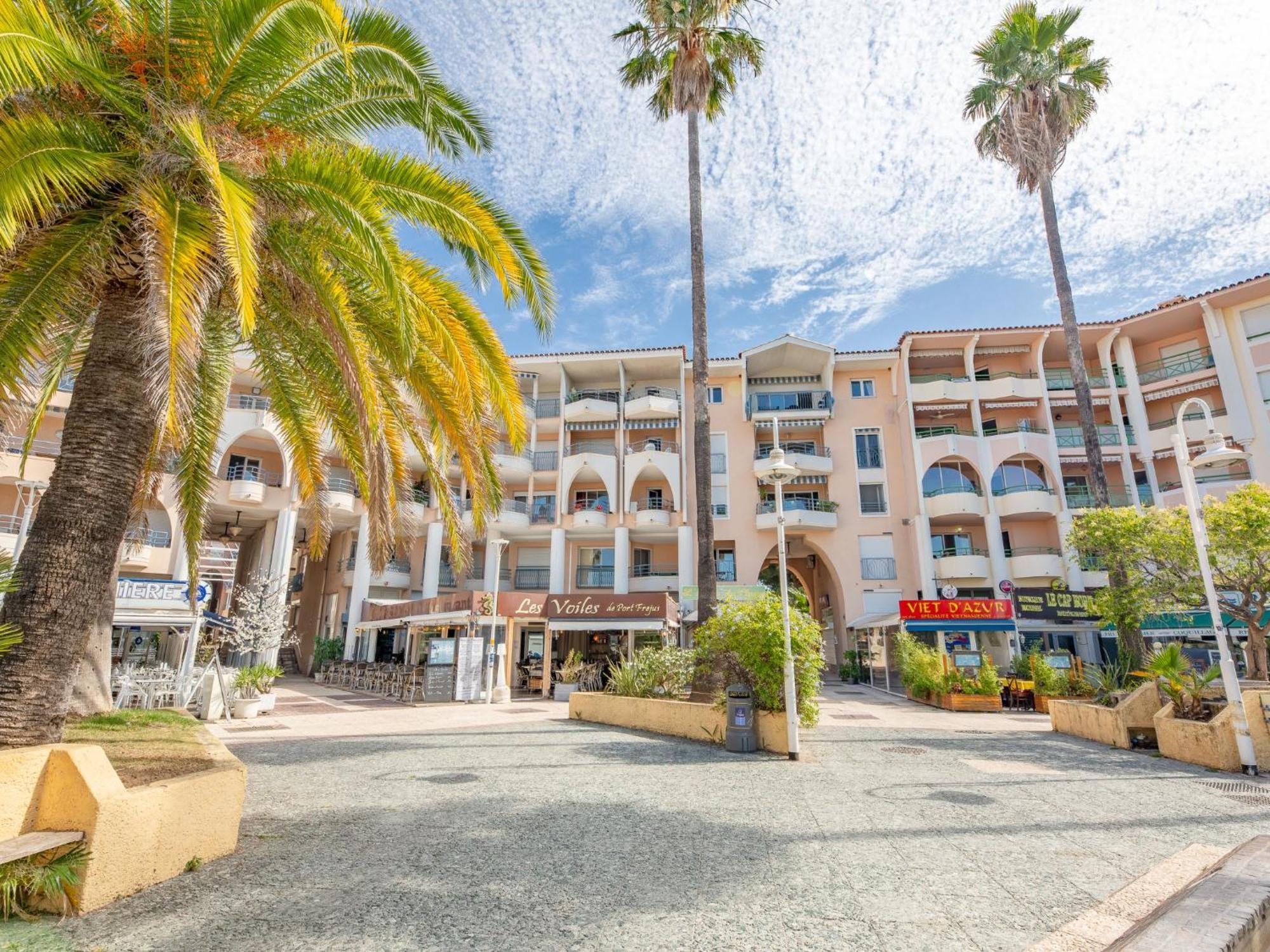 Apartment Royal Marine-5 By Interhome Fréjus Εξωτερικό φωτογραφία